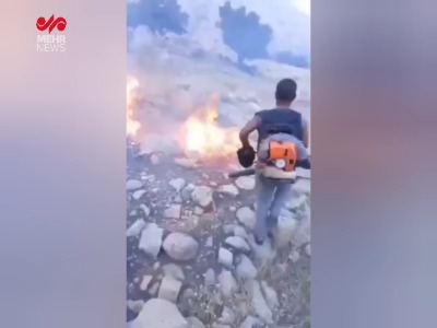 تلاش نیروهای مردمی برای مهار آتش در مراتع جنگلی کبیرکوه