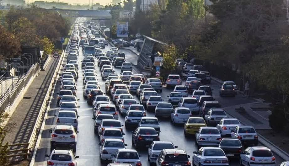ترافیک سنگین در معابر بزرگراهی مشهد 