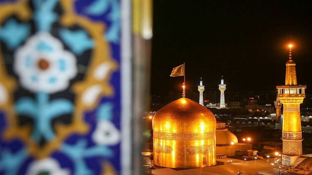 آمادهسازی حرم رضوی برای مراسم روز عرفه