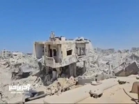 صحنه تلخ از تخریب یک خانه توسط بولدوزر های اسرائیلی در بقایای  رفح