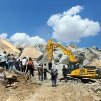 عکس/ ریزش معدن در شازند