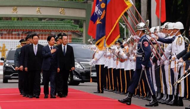 وزیر دفاع تایوان: به دنبال جنگ با چین نیستیم