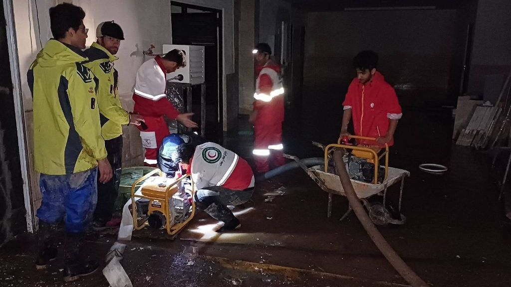 امدادرسانی به حادثه‌دیدگان سیل و آبگرفتگى در استان اردبیل