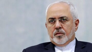 ظریف، نمودارهایی که در میزگرد سیاسی نشان داد را منتشر کرد