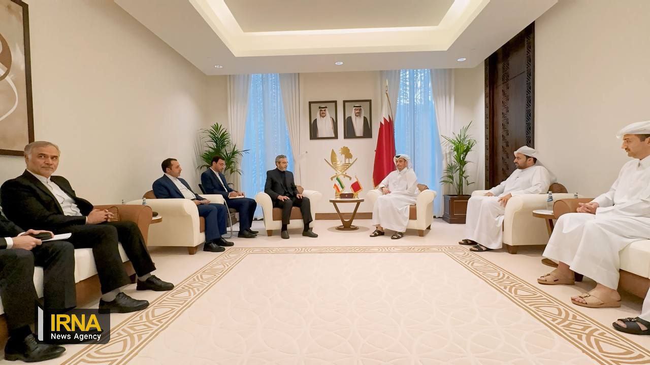 عکس/ دیدار علی باقری با وزیر خارجه قطر