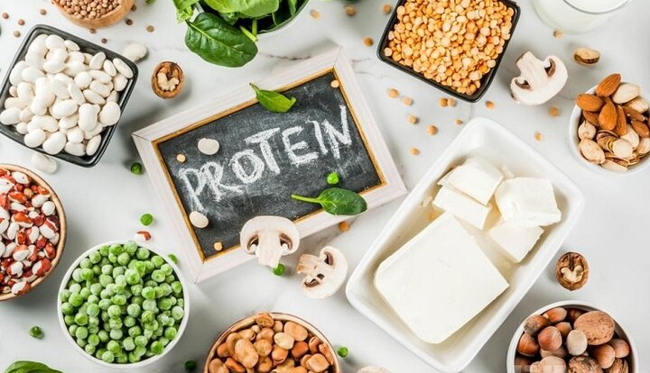 ۵ نشانه که می‌گوید که پروتئین بدن‌تان کم است