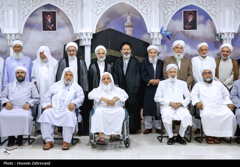دیدار با جمعی از علما و روحانیون کاروان های اهل سنت در مکه مکرمه