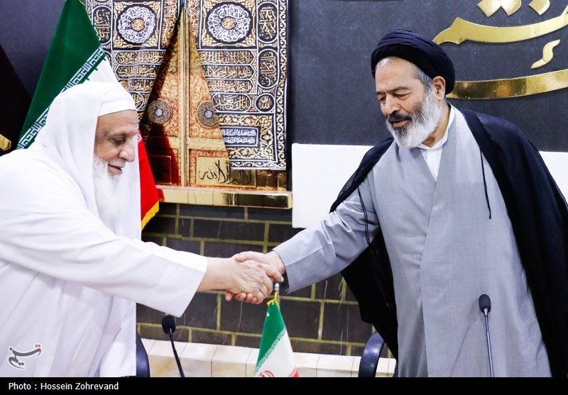 دیدار با جمعی از علما و روحانیون کاروان های اهل سنت در مکه مکرمه