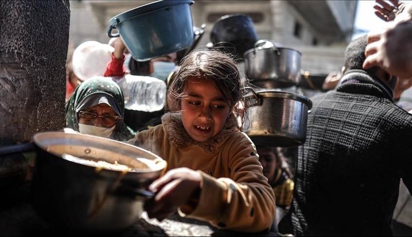مسمومیت غذایی بر اثر خوردن غذای فاسد در نوار غزه