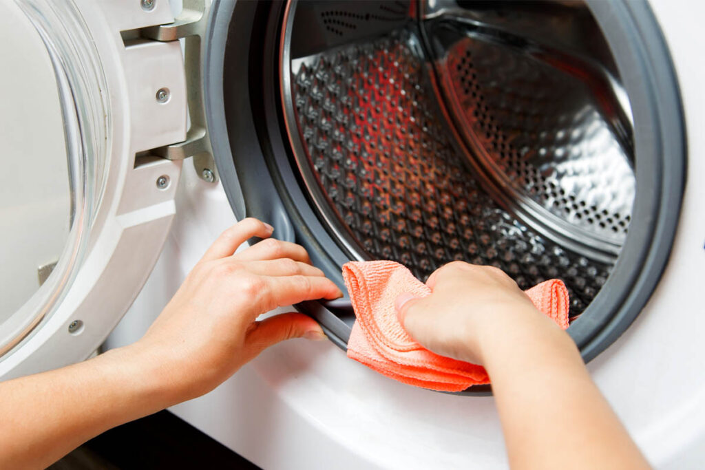 جرمگیری ماشین لباسشویی با مواد طبیعی