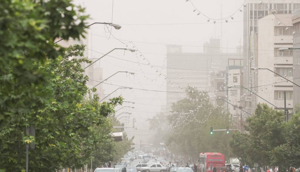 وزش باد و گردوخاک در خراسان رضوی شدت می‌گیرد