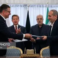 عکس/ امضای توافق‌نامه راهبردی ایران و روسیه در حوزه انتقال گاز