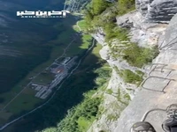پیاده روی نفس گیر در دره Lauterbrunnen، سوئیس