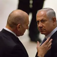 اولمرت: نتانیاهو اسرائیل را نابود می‌کند