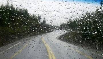 بارش باران در جاده‌های ۵ استان کشور