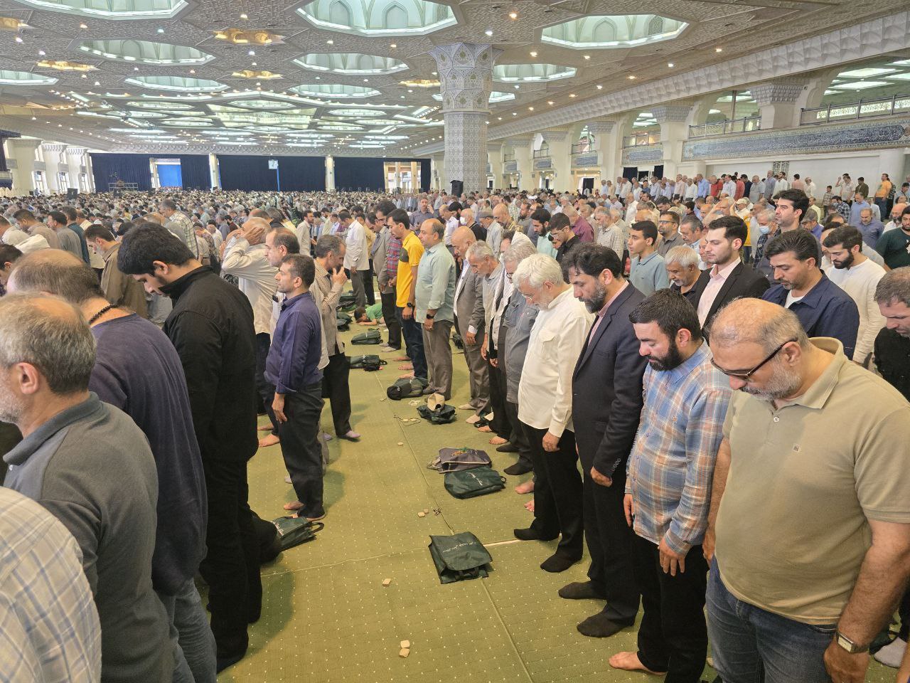 حضور جلیلی در نماز جمعه تهران