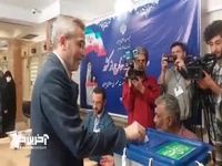 سرپرست وزارت خارجه رای خود را به صندوق انداخت