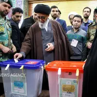 عکس/ تصاویری از آخرین حضور شهید آیت الله آل هاشم و شهید مالک رحمتی در انتخابات