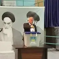 محسن هاشمی در حسینیه جماران رای داد
