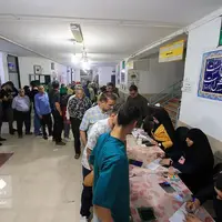 عکس/ حال و هوای ساعات پایان رأی‌گیری در شیراز