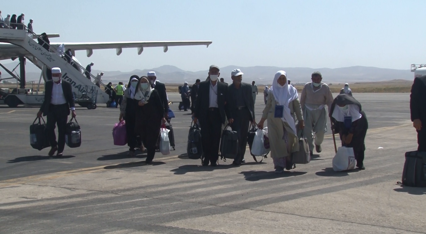 فرودگاه بین‌المللی همدان، میزبان نخستین زائران حج