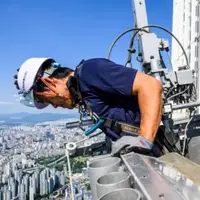 داستان شیشه پاک‌ کن بلندترین آسمان‌خراش سئول