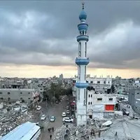 ارتش اسرائیل یک مسجد را در غزه به آتش‌ کشید