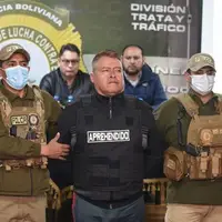 عکس/ دستگیری فرمانده کل ارتش بولیوی