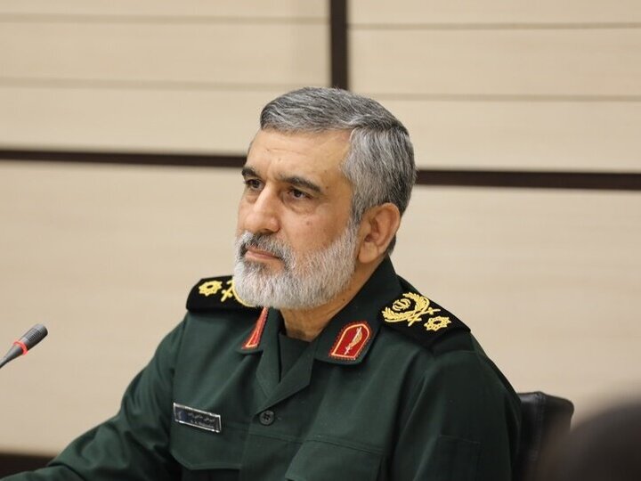 سردار حاجی‌زاده: منتظر فرصت «عملیات وعده صادق 2» هستیم که تعداد موشک‌های آن مشخص نیست