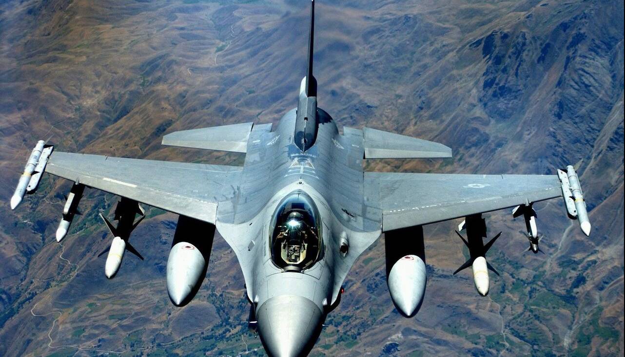 هلند به زودی انتقال جنگنده‌های اف-۱۶ به اوکراین را آغاز می‌کند