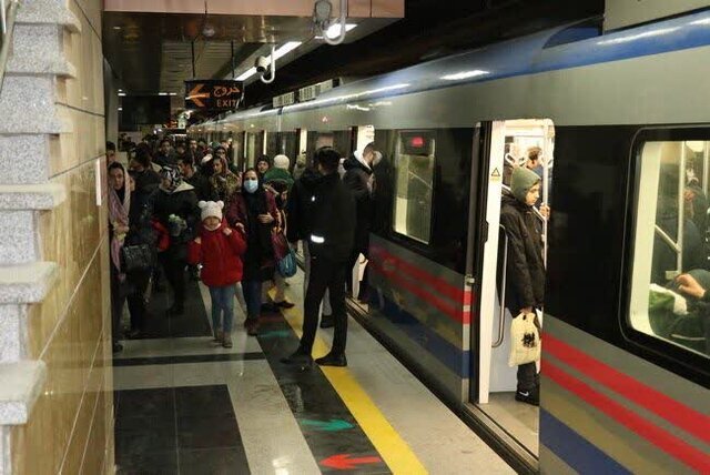 قطار شهری شیراز امروز رایگان است
