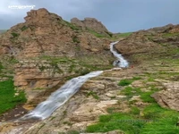 آبشار زیبای سیاه چشمان در استان مازندران