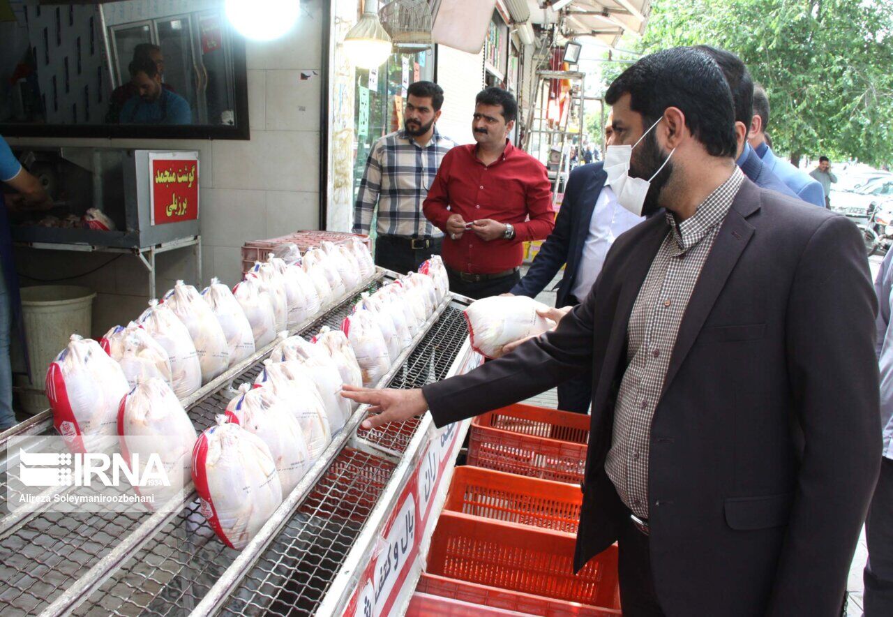 قیمت گوشت مرغ در بازار مشهد کاهشی است