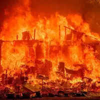 عکس/ آتش‌سوزی ویرانگر در جنگل‌های کالیفرنیا