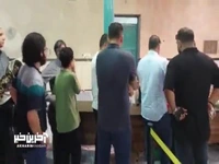 صف رأی دهندگان در حسینیه جماران