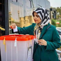 عکس/ رأی‌گیری در حرم حضرت عبدالعظیم
