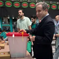 عراقچی رأی خود را به صندوق انداخت