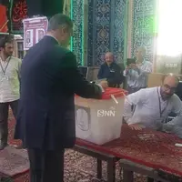رییس سازمان انرژی اتمی در مسجد جامع لویزان رای داد