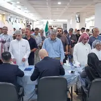 عکس/ استقبال هموطنان از مرحله دوم انتخابات ریاست‌جمهوری در کویت