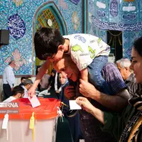 عکس/ حال و هوای انتخاباتی در حسینیه ارشاد