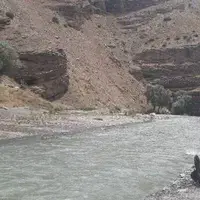 نجات مادر و دختر از مرگ در رودخانه کرج