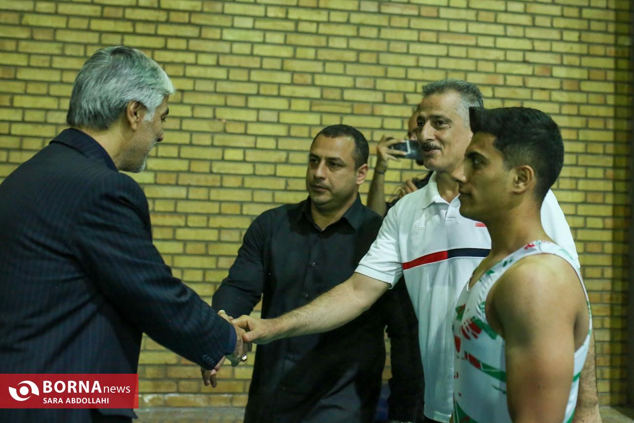 بازدید وزیر ورزش و جوانان از تمرینات مهدی الفتی ژیمناست المپیکی ایران