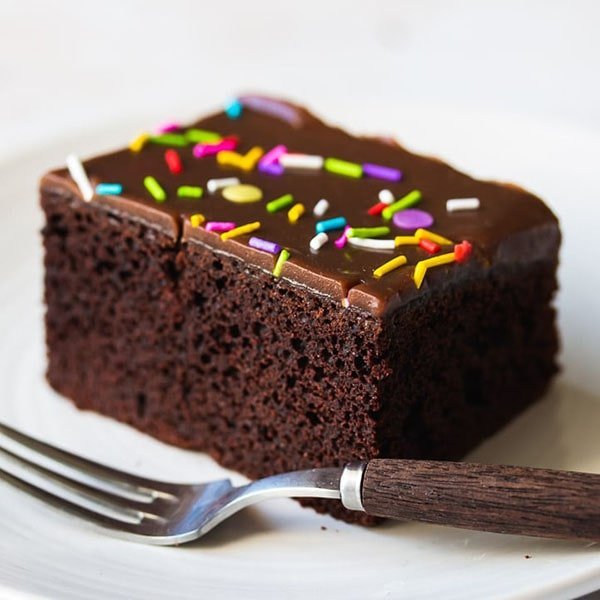 ساده تر از این کیک شکلاتی نداریم