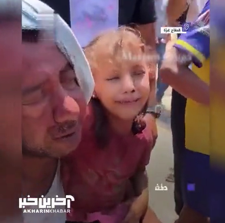 وداع غمانگیز دختر بچه فلسطینی با برادر شهید خود