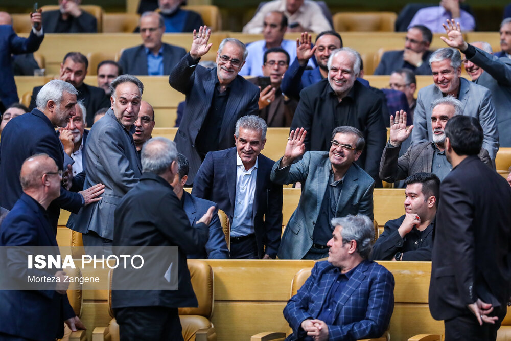 عکس/ دیدار رییس جمهور منتخب با نمایندگان ادوار مجلس