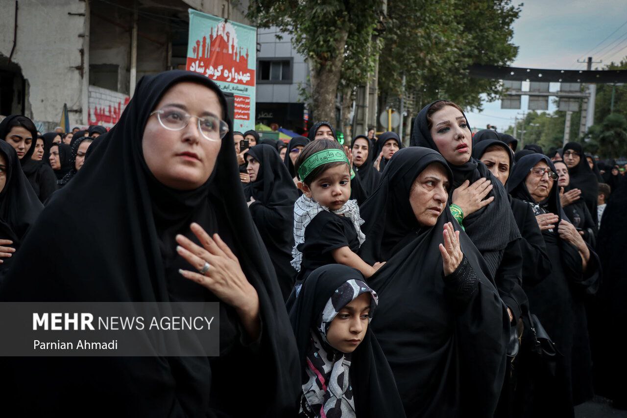 عکس/ اجتماع بزرگ عزاداران حسینی در آمل