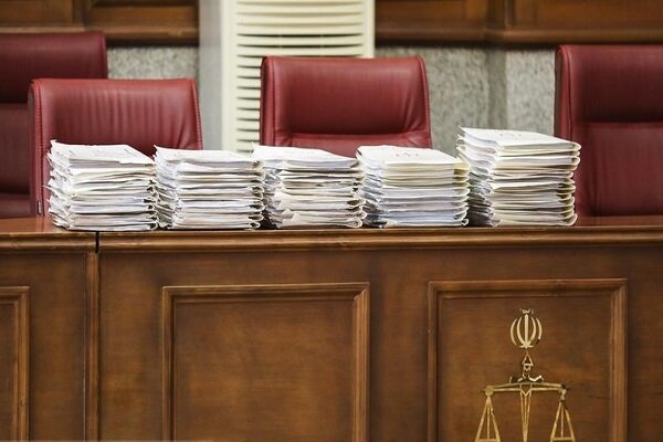 رئیس دیوان عالی کشور: پرونده‌های طلاق در شعب خانواده نباید معطل بمانند