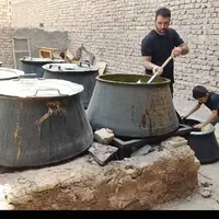 آیین پخت «گوشت بابا» در منطقه لتحر کاشان