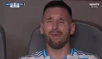 تشویق‌ بی‌وقفه هواداران پس از دیدن اشک‌های مسی در فینال کوپا