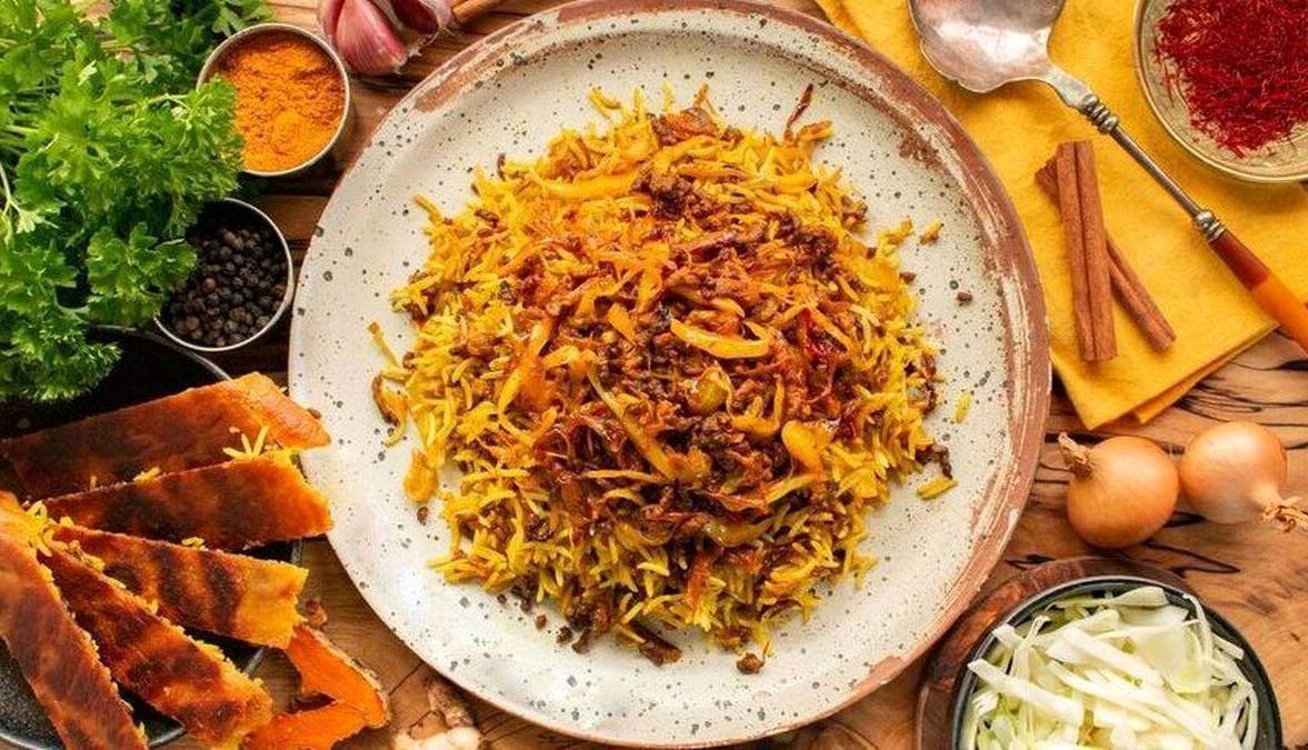 کلم پلو شیرازی از اون غذاهایی که طرفدار زیاد داره!